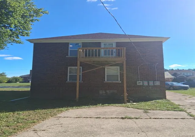 2nd image of 15231 Evanston St, Detroit, MI 48224 2851 | MLS# 61024158