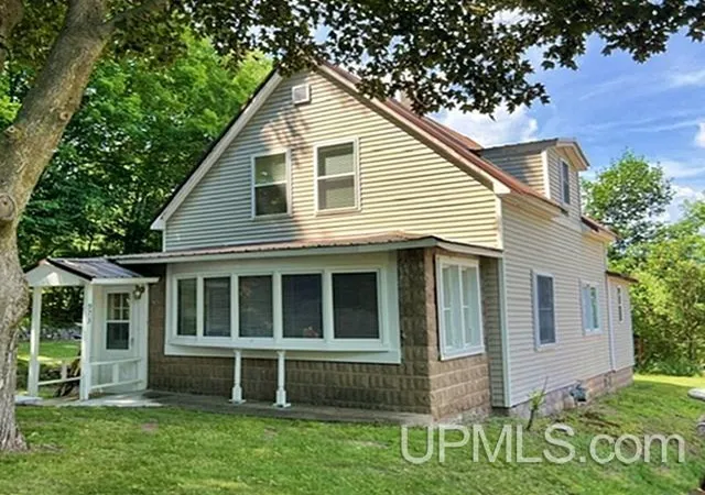 Homes for sale in Niagara C Wi, WI | 973 Forest St, Niagara C Wi, WI 54151 | MLS# 50214184