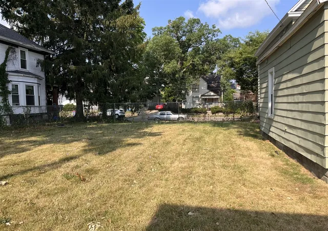 Photo 3 of Sale Pending at 1100 Cass Ave, Grand Rapids, MI 49507 | MLS# 70548237 | Listing updated on 2026-08-10
