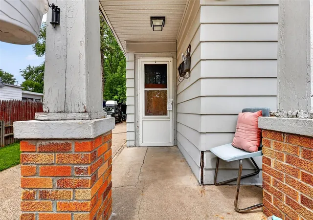 Homes for sale in Grand Rapids, MI | 1121 Crosby St, Grand Rapids, MI 49504 | MLS# 70533948