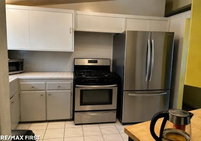 Homes for sale in Oak Park, MI | 13301 Kenwood St, Oak Park, MI 48237 | MLS# 50212718