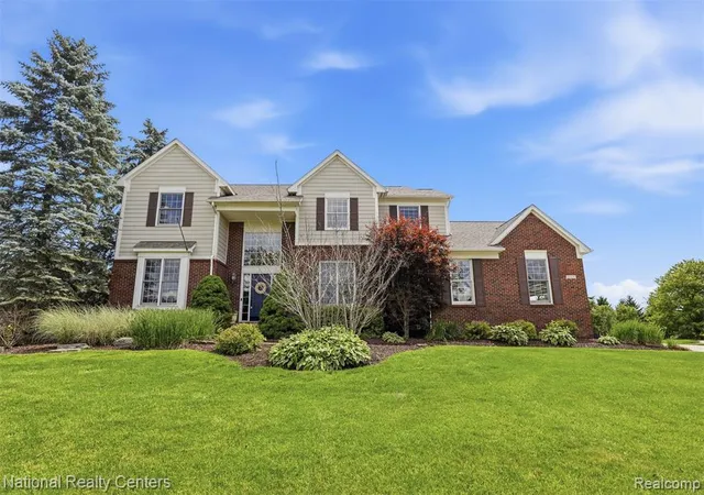 2nd image of 23431 Winged Foot Wy, South Lyon, MI 48178 9083 | MLS# 61005486