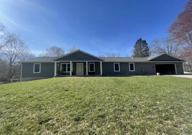 Homes for sale in Dowagiac, MI | 33067 School St, Dowagiac, MI 49047 | MLS# 70507581