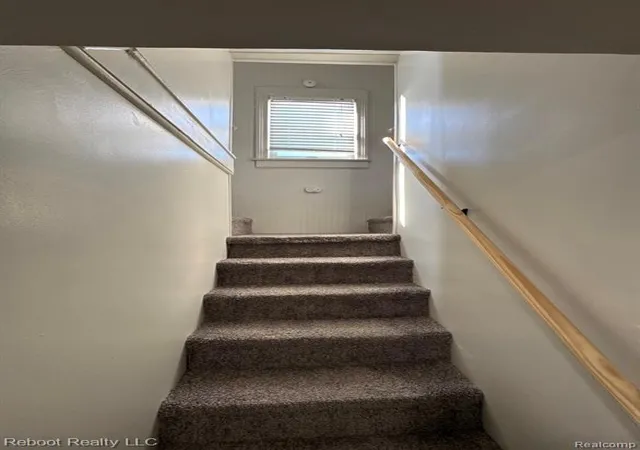 Homes for sale in Saginaw, MI | 1823 Stanley St, Saginaw, MI 48602 1065 | MLS# 61001403