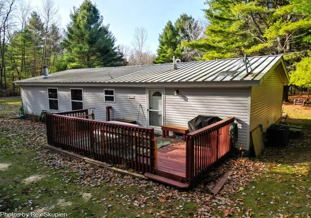 2nd image of 7110 S Thornapple Ave, Newaygo, MI 49337 | MLS# 70504668