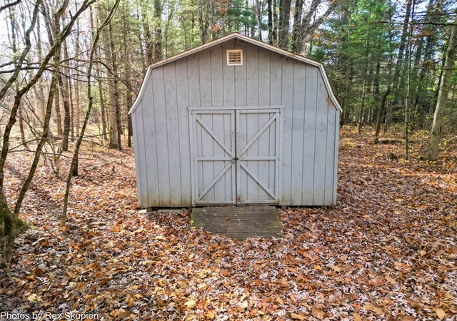 3rd image of 7110 S Thornapple Ave, Newaygo, MI 49337 | MLS# 70504668