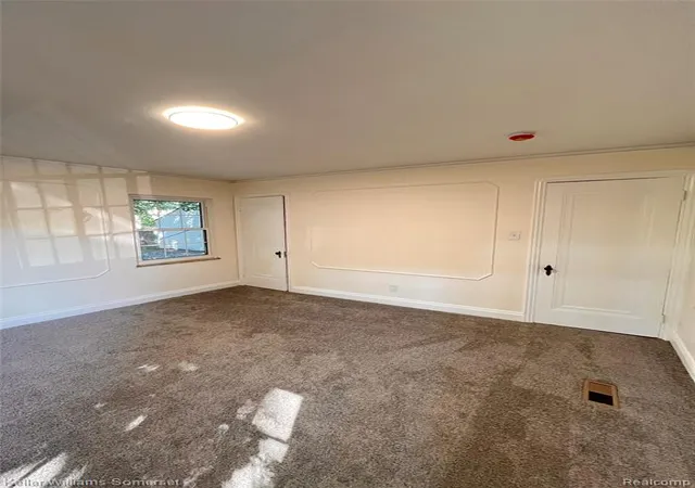 2nd image of 12604 E Outer Dr, Detroit, MI 48224 | MLS# 60989593