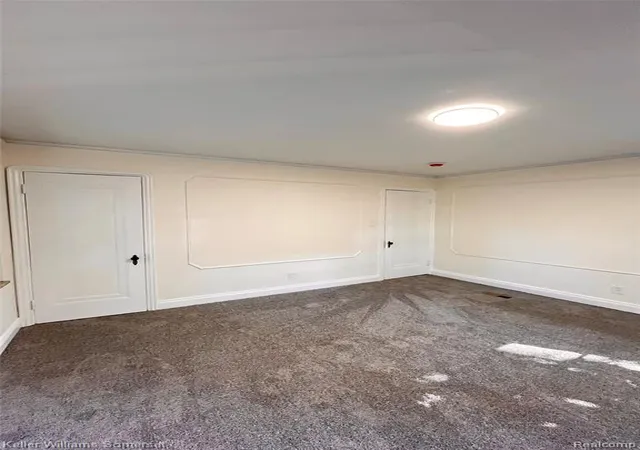 3rd image of 12604 E Outer Dr, Detroit, MI 48224 | MLS# 60989593