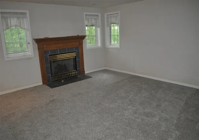 Homes for sale in Holland, MI | 3217 Westbury Court, Holland, MI 49424 | Houzeo