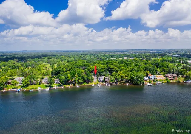 Photo 2 of Land for sale at 8605 Edgewood Park Dr, Commerce Township, MI 48382 | MLS# 60184065 | Listing updated on 2026-07-03