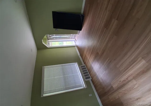 Photo 3 of Single family home for sale at 19726 Woodingham Dr, Detroit, MI 48221 1657 | MLS# 60994573 | Listing updated on 2026-10-07