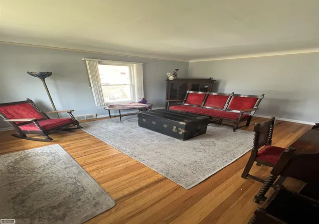 Photo 4 of Single family home for sale at 1306 N Silvery Ln, Dearborn, MI 48128 | MLS# 50220154 | Listing updated on 2026-09-21
