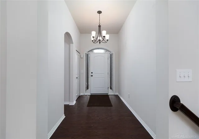 4th image of 55853 Tiger Dr, Macomb, MI 48042 | MLS# 50187250