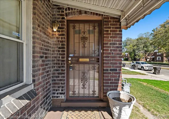 3rd image of 2962 Ewald Cir, Detroit, MI 48238 | MLS# 60945407