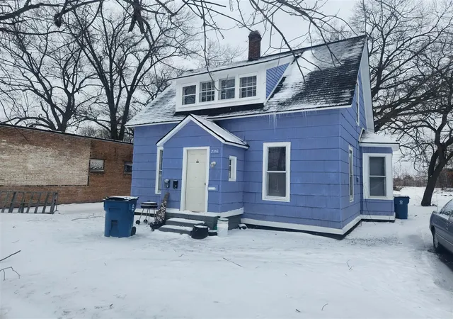 Homes for sale in Muskegon, MI | 2716 7th St, Muskegon, MI 49444 | MLS# 70520509