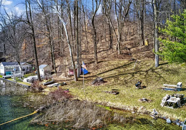 5th image of 65721 North Dr, Cassopolis, MI 49031 | MLS# 70519293