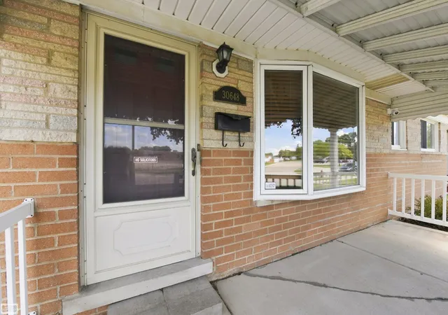 3rd image of 30648 Calahan St, Roseville, MI 48066 | MLS# 50219178