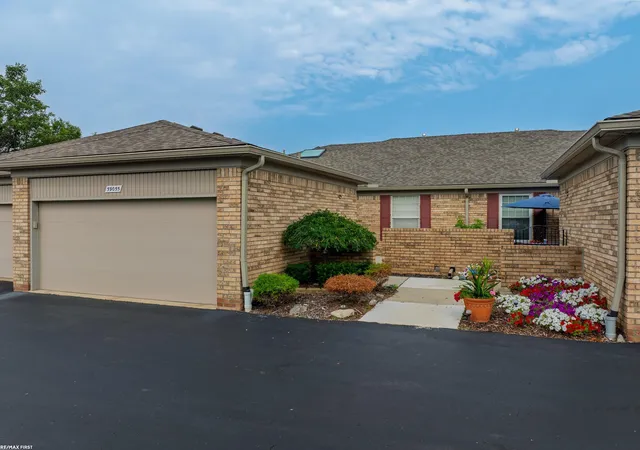 Photo 2 of Condo for sale at 59055 Golden Oak Ct, Washington, MI 48094 | MLS# 50218339 | Listing updated on 2026-08-12