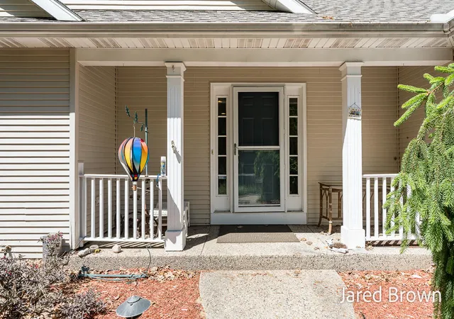 Homes for sale in Grand Haven, MI | 13525 141St Ave, Grand Haven, MI 49417 | MLS# 70535787