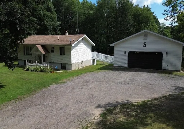 1st image of 10950 N Pine Grove Rd, Vestaburg, MI 48891 | MLS# 70553178