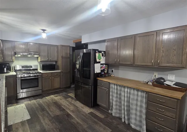 3rd image of 10950 N Pine Grove Rd, Vestaburg, MI 48891 | MLS# 70553178