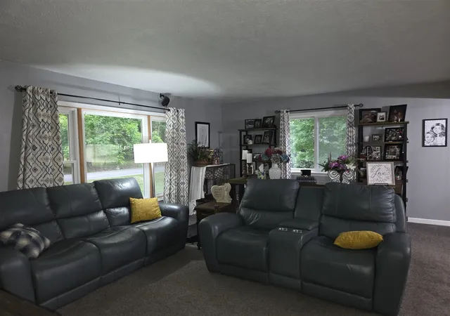 5th image of 10950 N Pine Grove Rd, Vestaburg, MI 48891 | MLS# 70553178