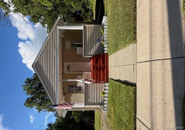 1st image of 449 Midway Ave, Pontiac, MI 48341 3332 | MLS# 61023341