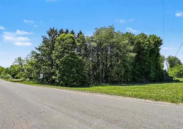 4th image of 30083 M-43, Paw Paw, MI 49079 | MLS# 70536541