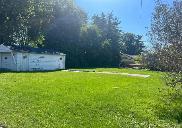 Homes for sale in Marine City, MI | 1305 S Parker St, Marine City, MI 48039 | MLS# 60972660