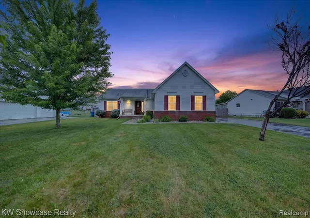 Homes for sale in Grand Blanc, MI | 8196 Loon Ln, Grand Blanc, MI 48439 | MLS# 61003540