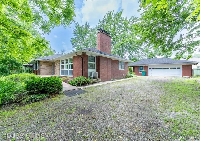 Homes for sale in Belleville, MI | 12054 Belleville Rd, Belleville, MI 48111 | MLS# 61007853