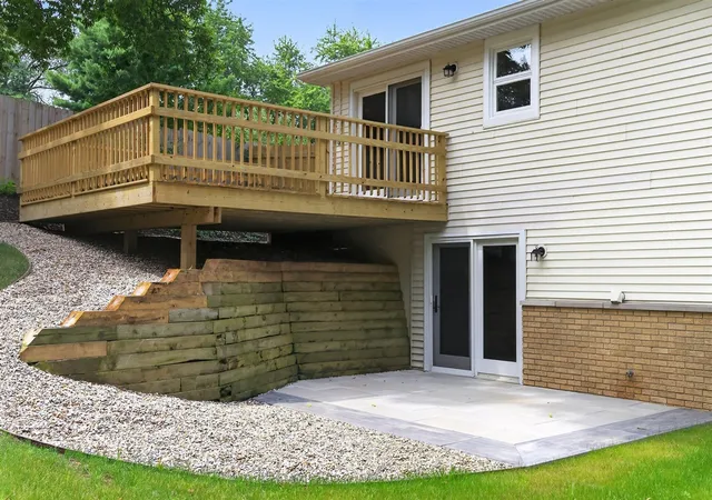 Photo 2 of Single family home for sale at 4950 Sparrow Ave, Kalamazoo, MI 49004 | MLS# 70549706 | Listing updated on 2026-09-05