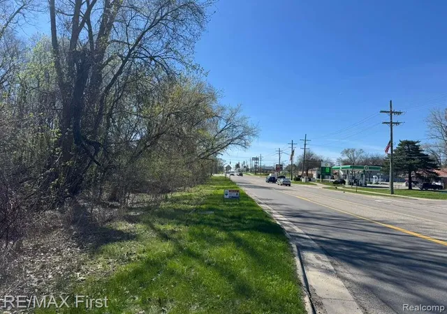 Photo 2 of Land for sale at 000 Cooley Lake, West Bloomfield, MI 48324 | MLS# 60985864 | Listing updated on 2026-07-07