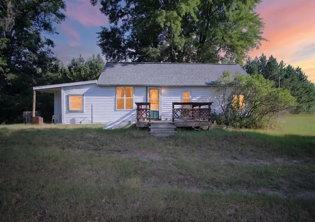1st image of 6187 N Oak Ave, White Cloud, MI 49349 | MLS# 70554343