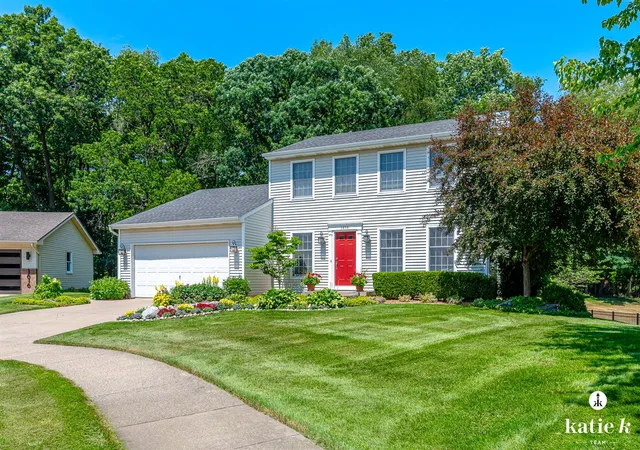 2nd image of 1618 Blue Grass Ct, Grand Rapids, MI 49546 | MLS# 70484680