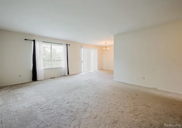 Homes for sale in Saint Clair Shores, MI | 22727 Shoreview Ct, Saint Clair Shores, MI 48082 | MLS# 60990177