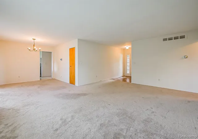 Homes for sale in Saint Clair Shores, MI | 22727 Shoreview Ct, Saint Clair Shores, MI 48082 | MLS# 60990177