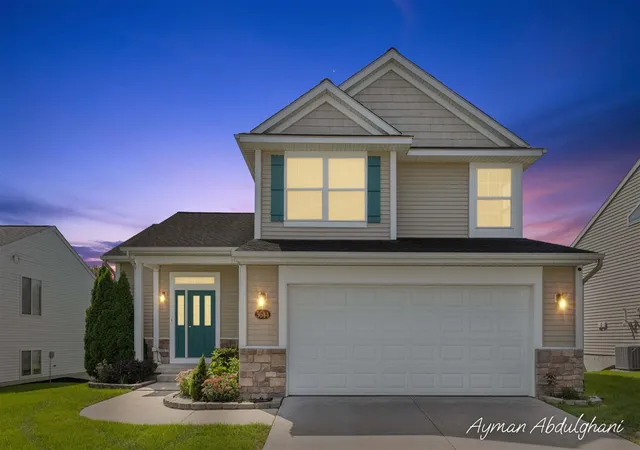 Photo 2 of Single family home for sale at 3644 Merrimont Ct, Kentwood, MI 49512 | MLS# 70555281 | Listing updated on 2026-09-14