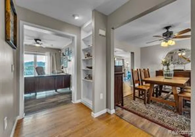 5th image of 10146 Marshall Rd, South Lyon, MI 48178 8170 | MLS# 61008259