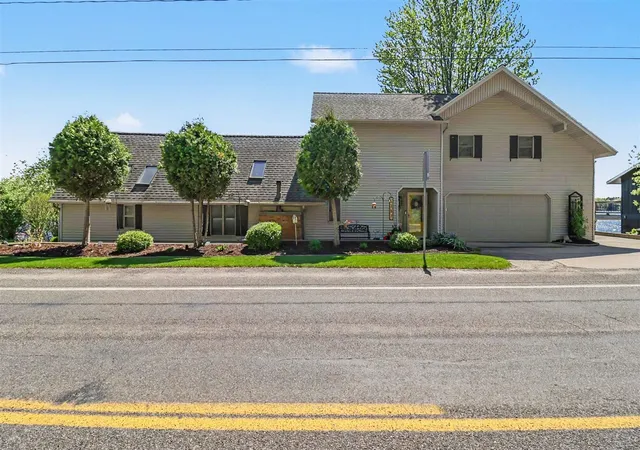 image of 5267 W Monroe Rd, Pentwater, MI 49449 | MLS# 70533810