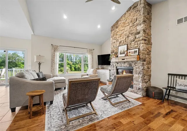 Photo 2 of Single family home for sale at 5947 Hidden Oak Ave, Richland, MI 49083 | MLS# 70554795 | Listing updated on 2026-09-14