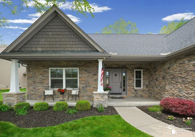 4th image of 6606 Summerlyn Blvd, Lambertville, MI 48144 | MLS# 50208581