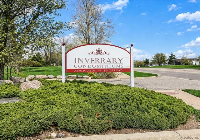 Homes for sale in Farmington Hills, MI | 29860 W 12 Mile Rd #604, Farmington Hills, MI 48334 | MLS# 61006340