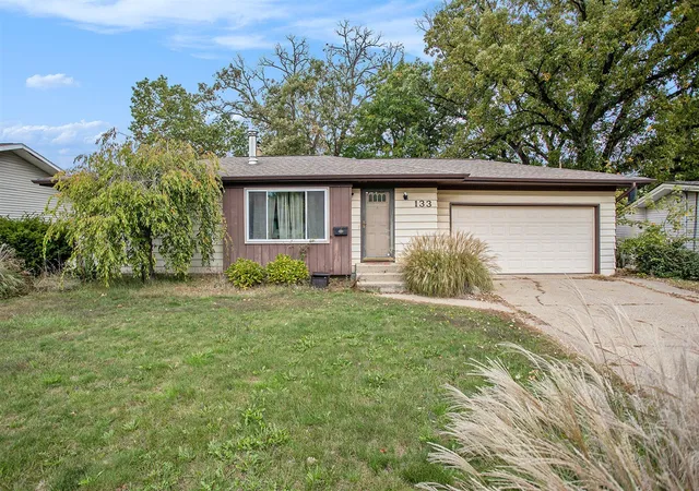 Photo 1 of Single family home for sale at 133 Country Club Ter, Battle Creek, MI 49015 | MLS# 70500679 | Listing updated on 2025-11-25