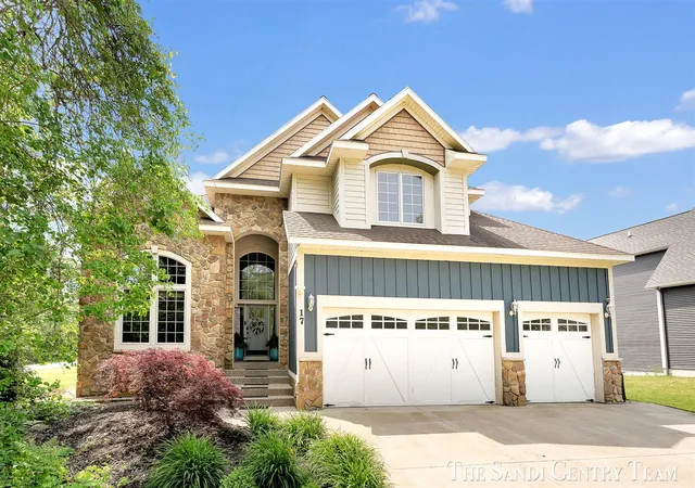 Homes for sale in Norton Shores, MI | 17 Boulder Dr, Norton Shores, MI 49444 | MLS# 70537805