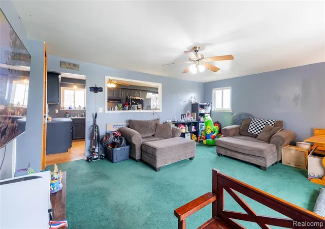 Homes for sale in Wyandotte, MI | 4707 16Th St, Wyandotte, MI 48192 | MLS# 60984318