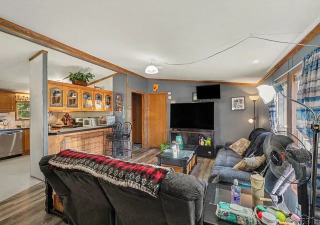 Photo 4 of Sale Pending at 1079 N Huron Rd, Linwood, MI 48634 | MLS# 50219991 | Listing updated on 2026-09-04