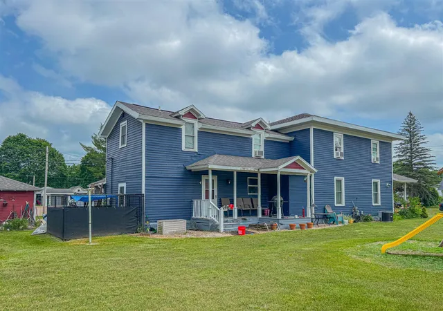 Homes for sale in Big Rapids, MI | 326 W Bridge St, Big Rapids, MI 49307 | MLS# 70544760