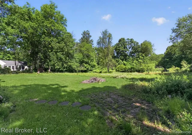 39th image of 48050 Hull Rd, Van Buren Township, MI 48111 | MLS# 61002590
