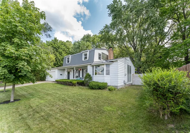 2nd image of 212 S Hillcrest St, Greenville, MI 48838 | MLS# 70499476